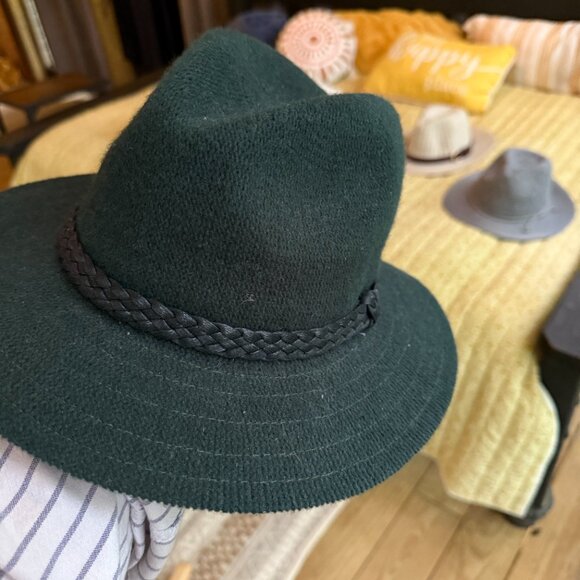 NEW HATS!! NEVER WORN AND SOME WITH TAGS!! - Picture 3 of 4